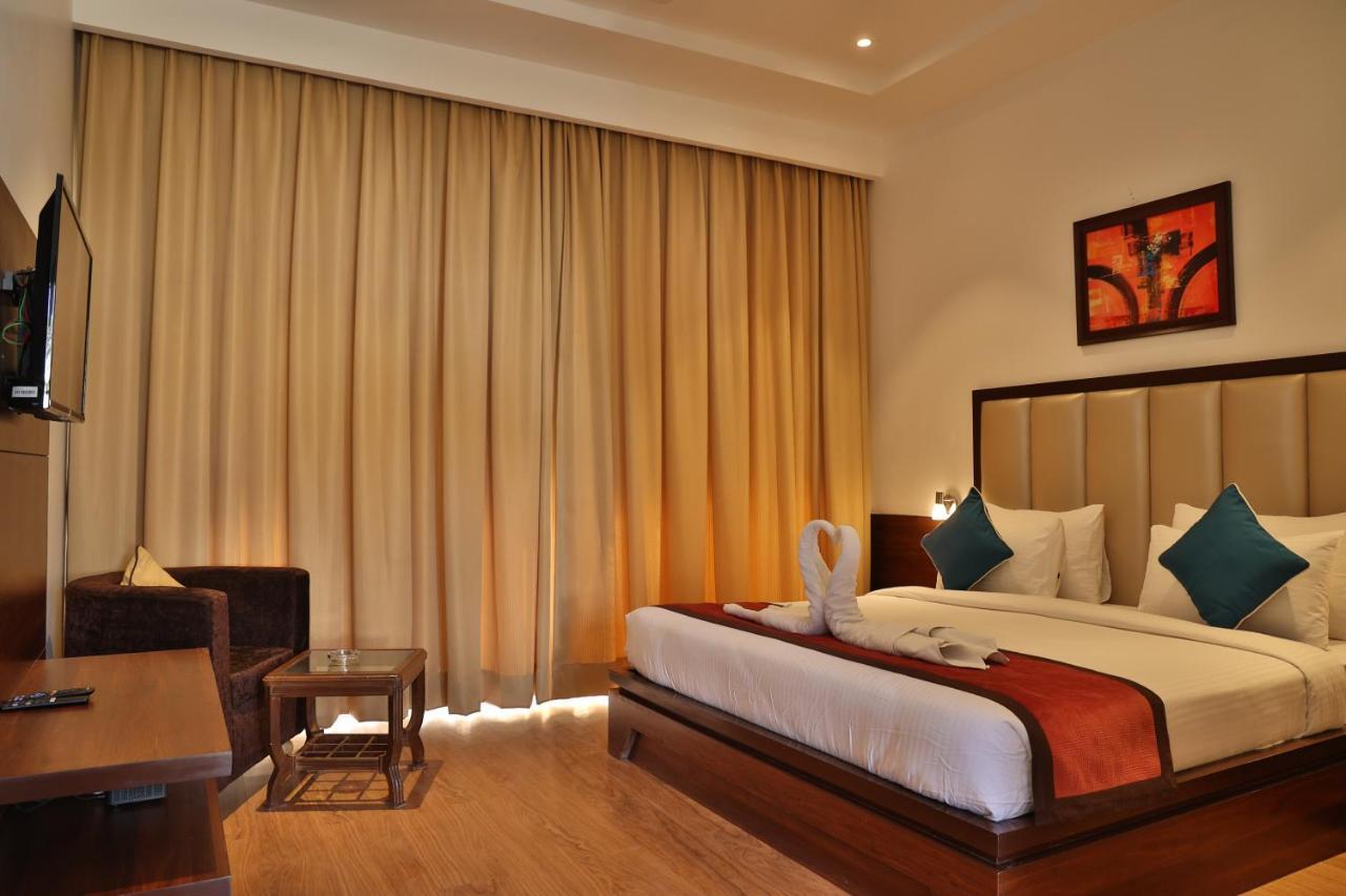 Mannat Resort Paota Pragpura Exterior photo